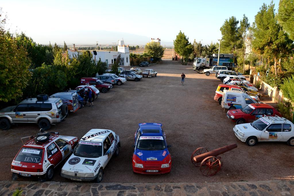 Ksar Timnay Hotel Aguelmous Extérieur photo