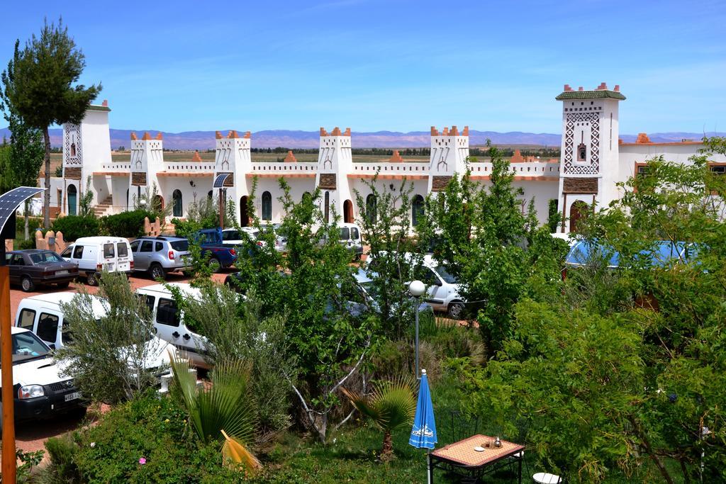 Ksar Timnay Hotel Aguelmous Extérieur photo